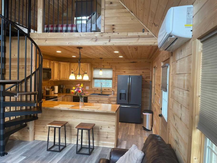 Cozy 1 Bedroom Cabin In The Heart Of Jonesborough Exteriér fotografie